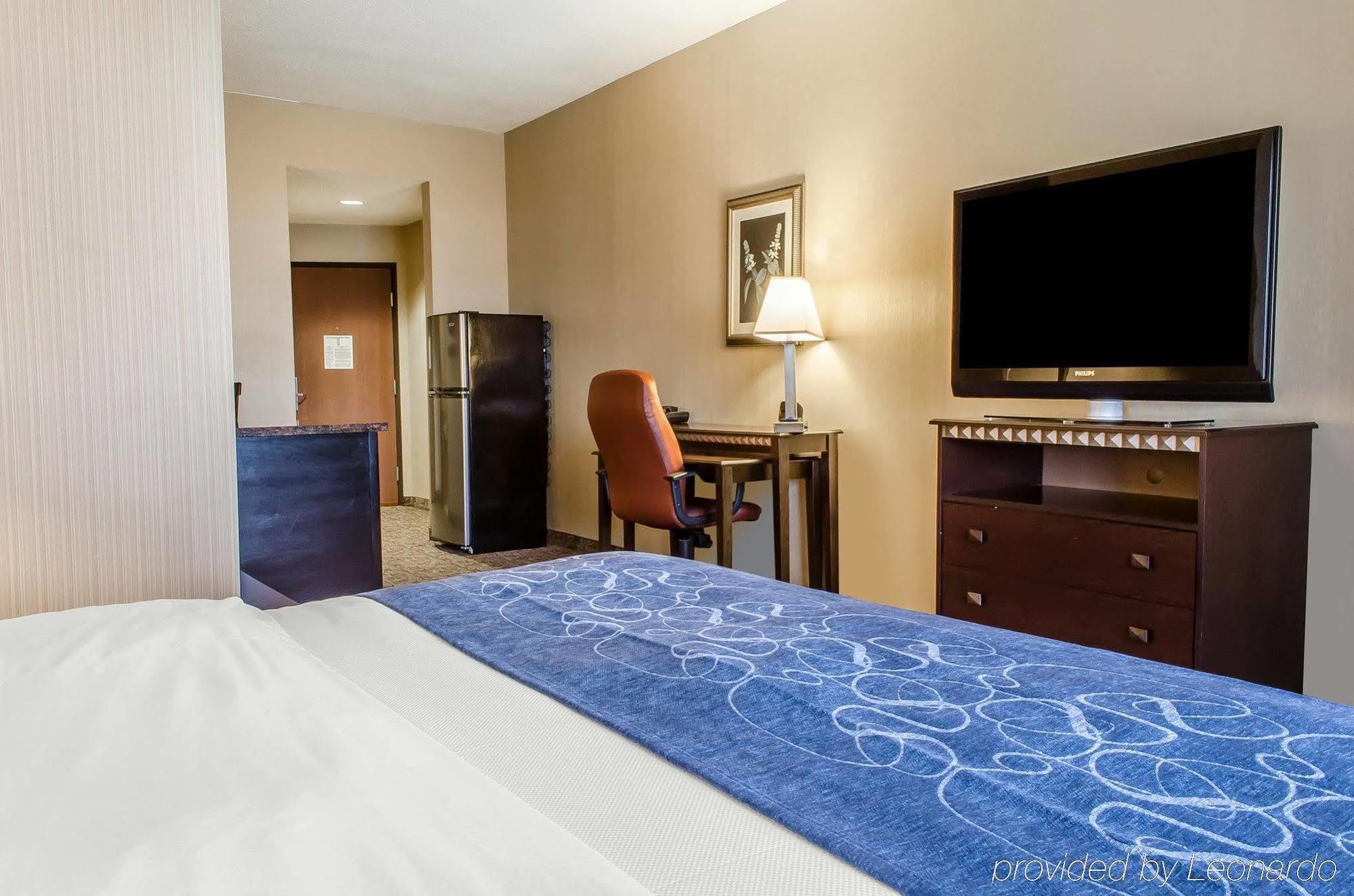 בלומסבורג Comfort Suites מראה חיצוני תמונה